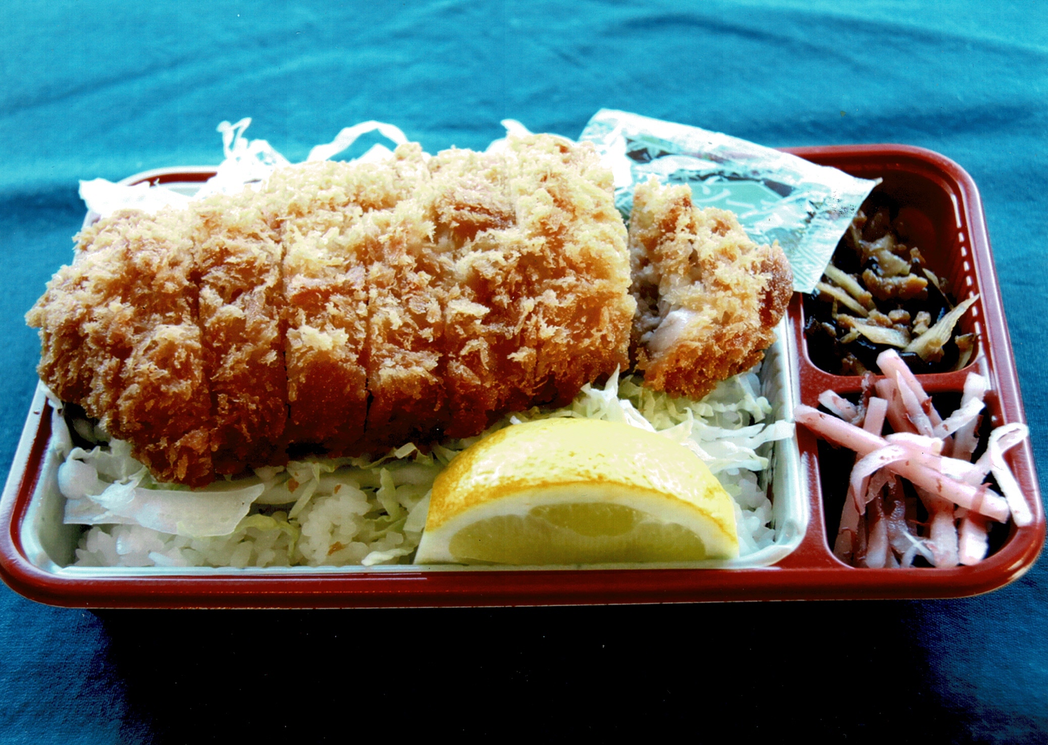 とんかつ弁当